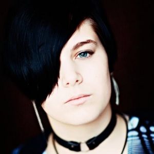 Meet your Posher, Carmen